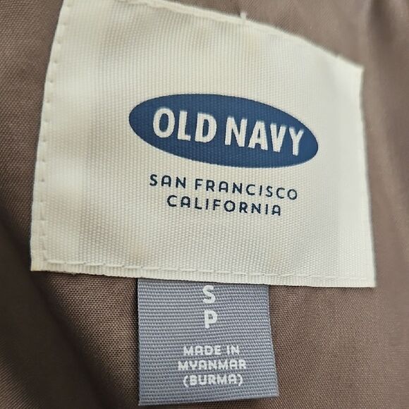 Old Navy Faux Fur Vest - Picture 8 of 16